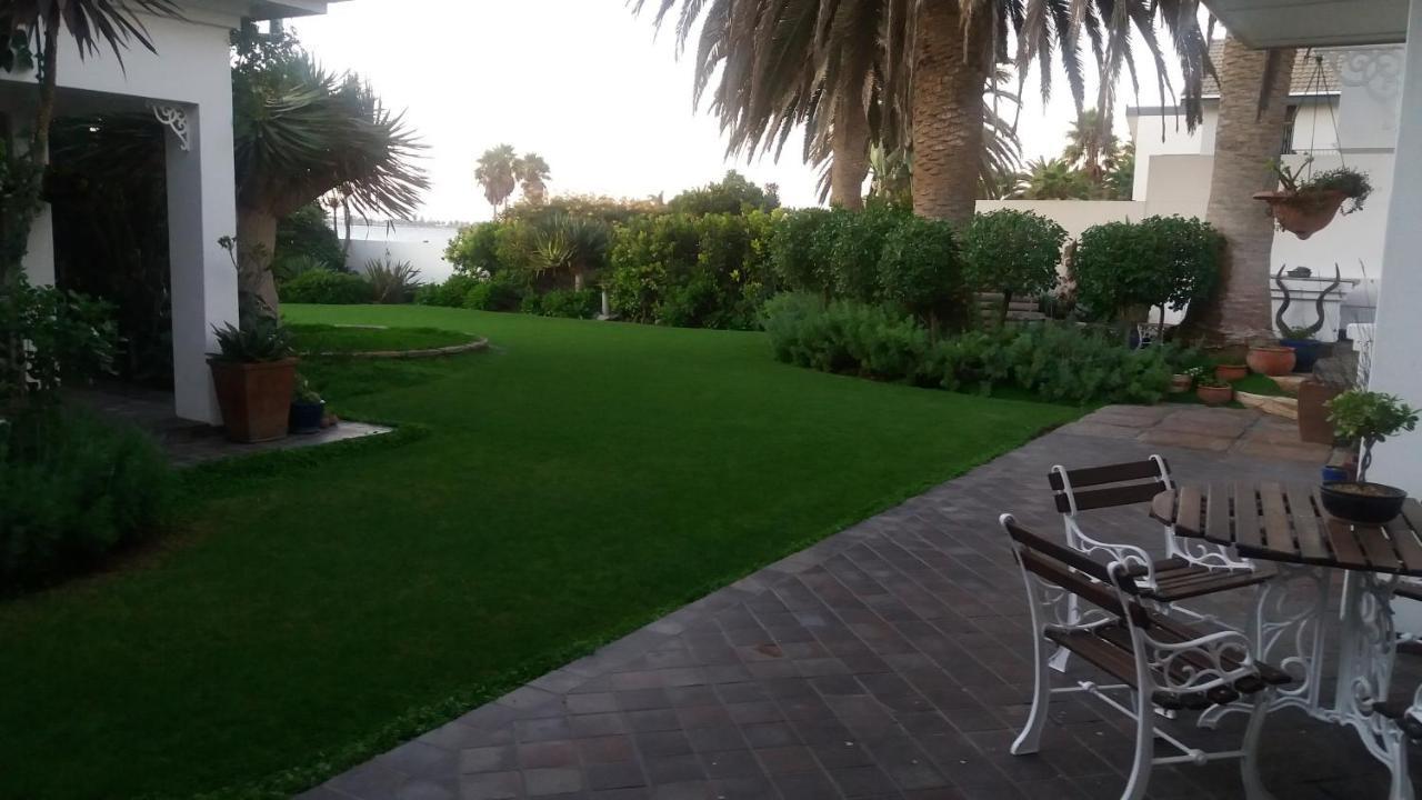 Haus Schaaf B&B Walvis Bay Ngoại thất bức ảnh