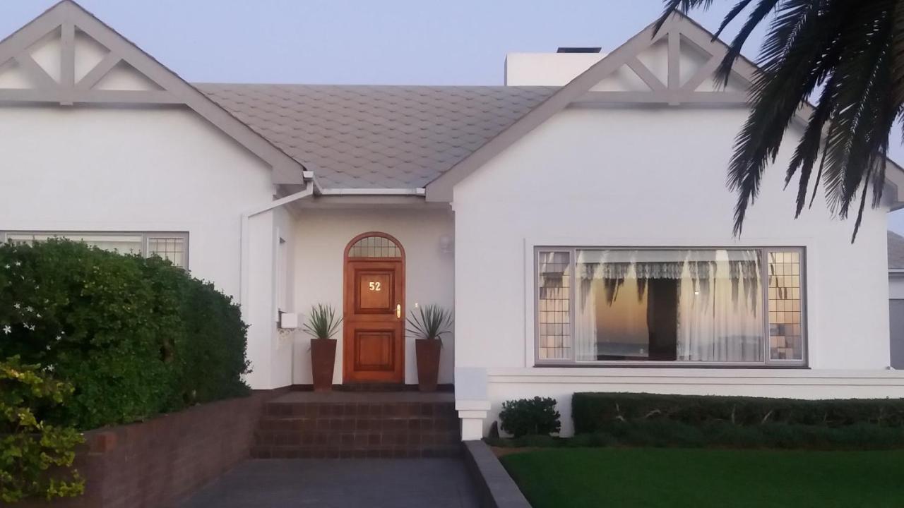 Haus Schaaf B&B Walvis Bay Ngoại thất bức ảnh
