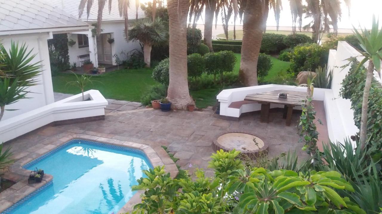 Haus Schaaf B&B Walvis Bay Ngoại thất bức ảnh